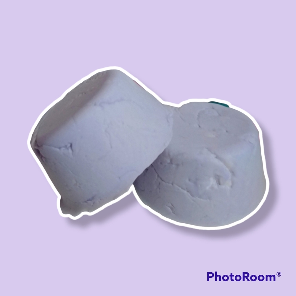 Handmade Moisturizing Soap (Lavender)